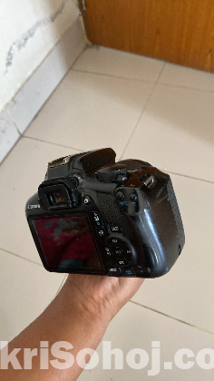 Canon 1300D